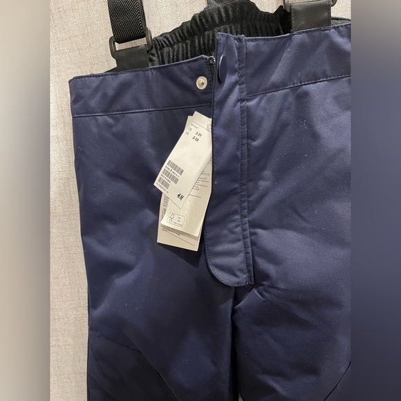 SKI, SNOWBOARD, SNOW PLAY pants for winter fun. Navy blue w/silver stripe. 2-3 - Picture 6 of 7